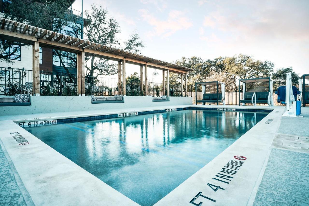 Colton House Hotel Austin Exterior photo